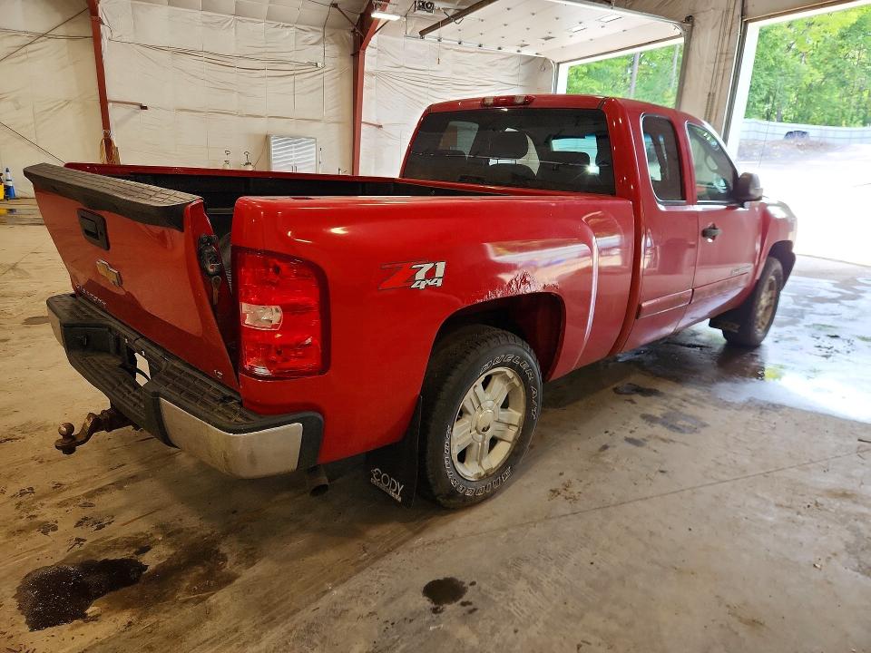 Photo 3 from auction – 2008 CHEVROLET SILVERADO with VIN 2GCEK19J081109270