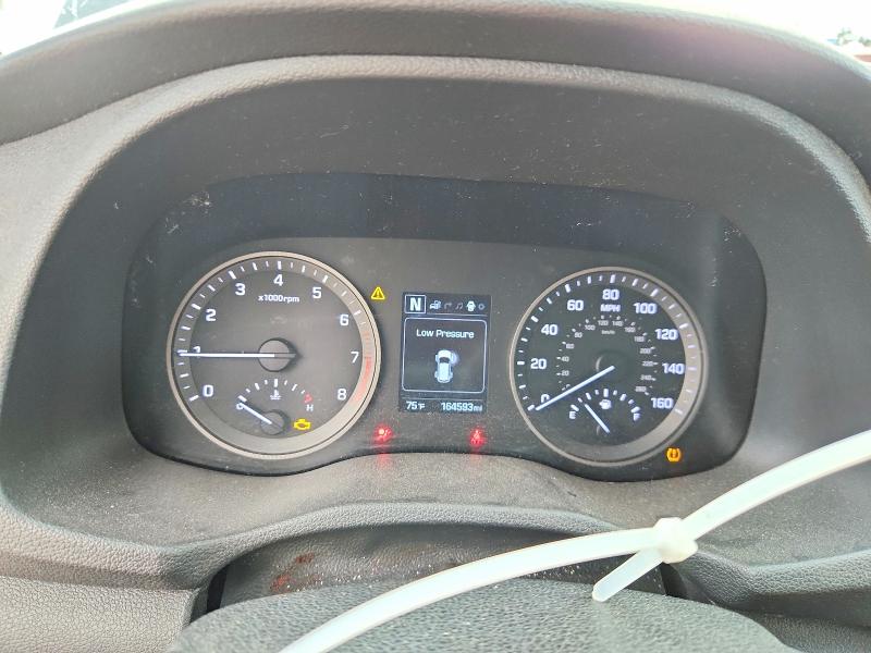 Photo 9 from auction – 2016 HYUNDAI TUCSON with VIN KM8J3CA26GU050249