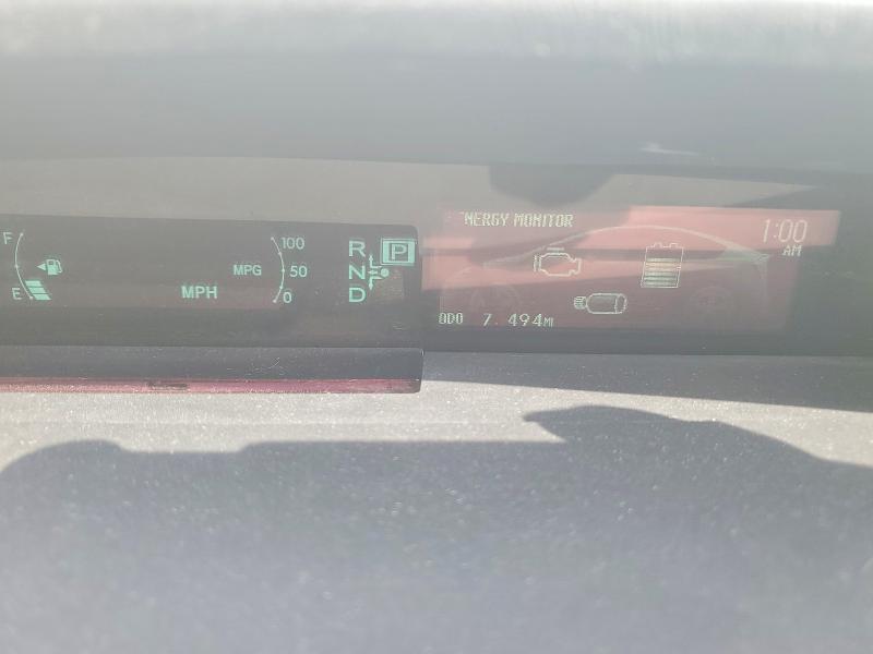 Photo 9 from auction – 2014 TOYOTA PRIUS with VIN JTDKN3DUXE1762939