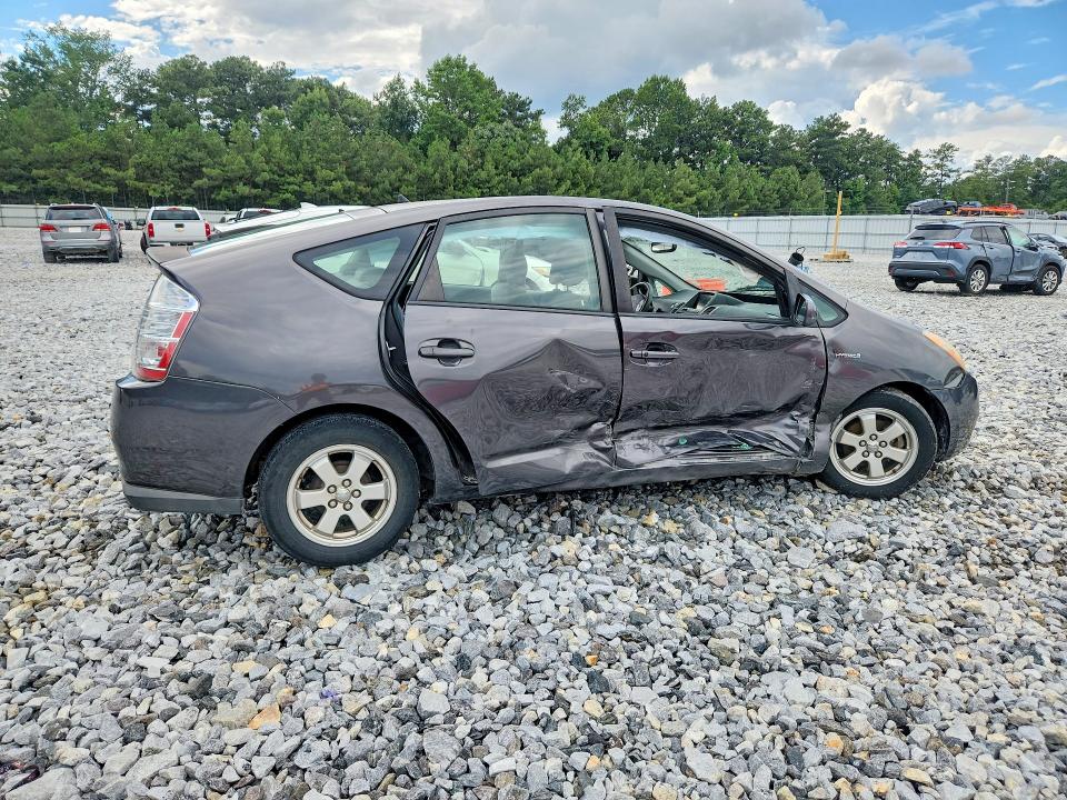 Photo 3 from auction – 2006 TOYOTA PRIUS with VIN JTDKB20U163190545