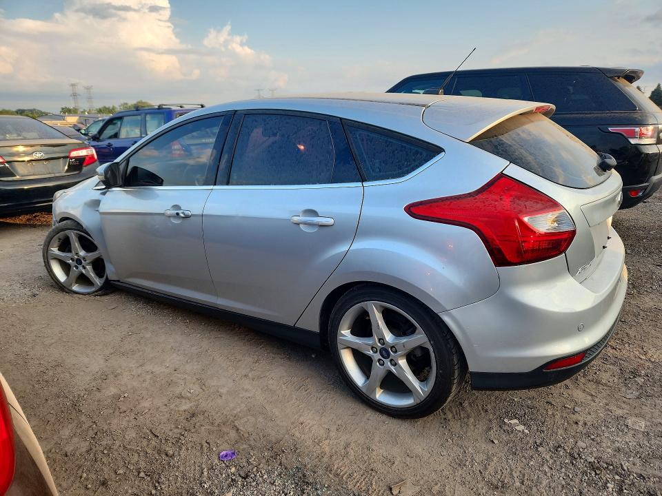 Photo 2 from auction – 2013 FORD FOCUS with VIN 1FADP3N26DL157731