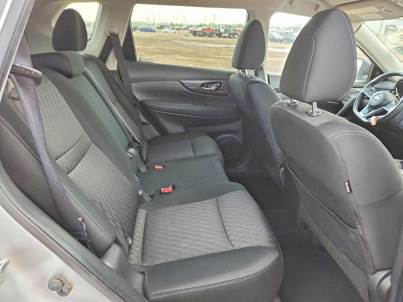 Foto 10 de la subasta – 2017 NISSAN ROGUE con VIN KNMAT2MV4HP598142