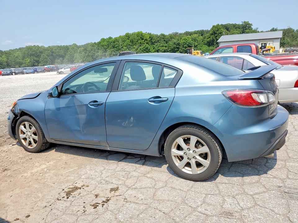 Photo 2 from auction – 2010 MAZDA 3 with VIN JM1BL1SG2A1289247
