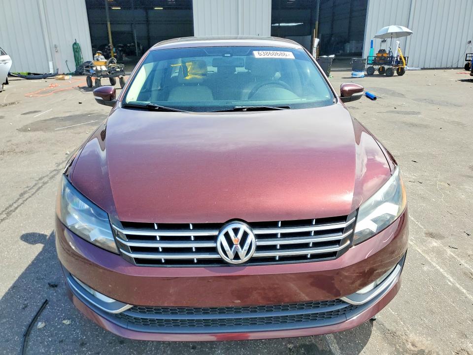 Photo 5 from auction – 2014 VOLKSWAGEN PASSAT with VIN 1VWCN7A36EC050968