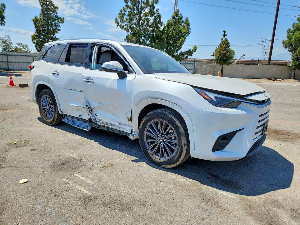 Photo 4 from auction – 2026 LEXUS TX 350 with VIN 5TDAAAA62TS020276