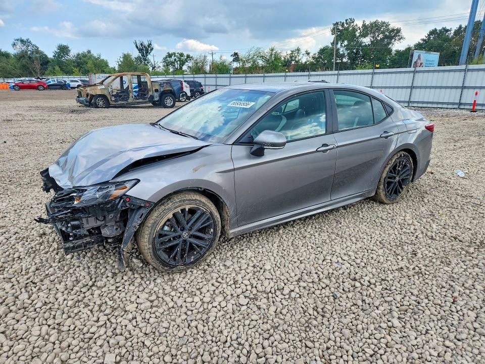 TOYOTA CAMRY 2026 с VIN 4T1DAACK8TU654755 - Снимка от търг