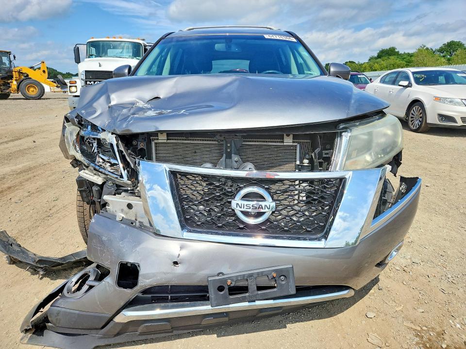 Photo 5 from auction – 2015 NISSAN PATHFINDER with VIN 5N1AR2MM5FC684758