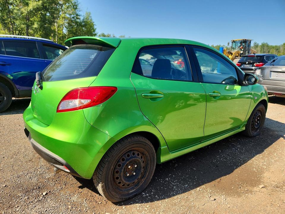 Photo 3 from auction – 2011 MAZDA MAZDA2 with VIN JM1DE1HY1B0106415