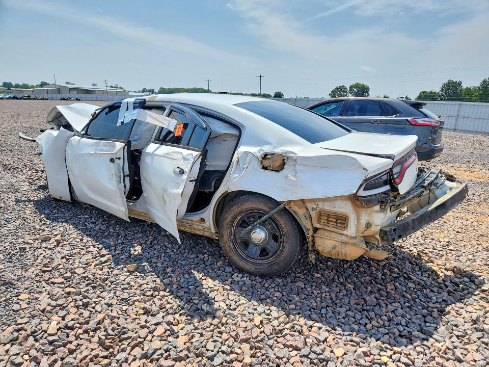 Photo 2 from auction – 2016 DODGE CHARGER with VIN 2C3CDXAG3GH165377