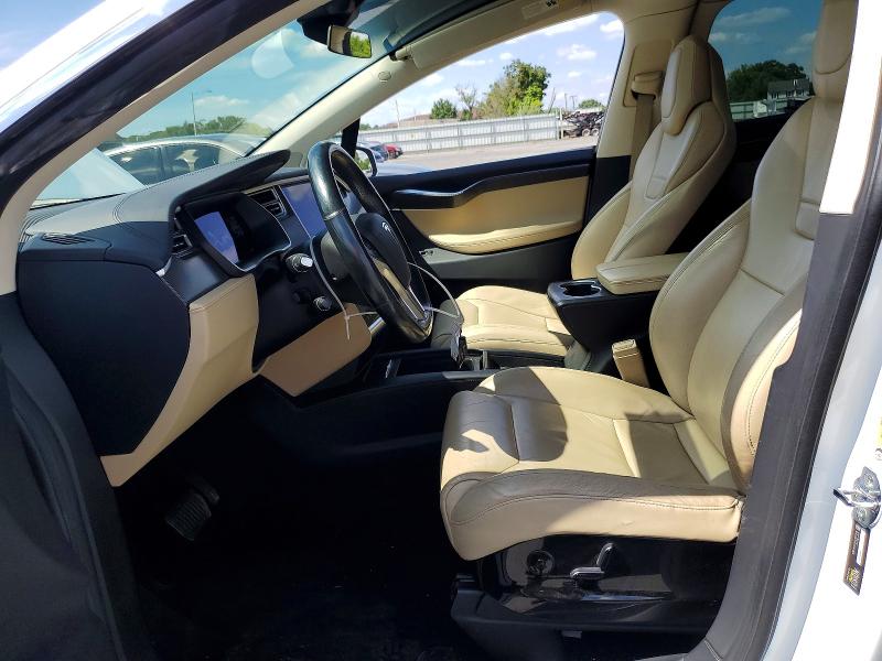 Photo 7 from auction – 2016 TESLA MODEL X with VIN 5YJXCBE21GF016554