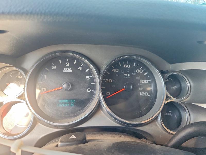 Снимка 9 от търг – 2011 CHEVROLET SILVERADO с VIN 1GCRKSE30BZ221418