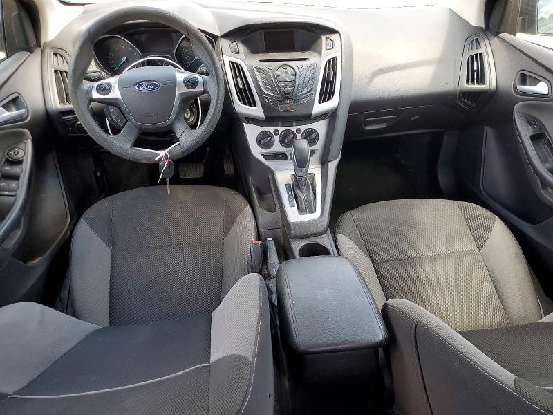 Photo 8 from auction – 2014 FORD FOCUS with VIN 1FADP3F2XEL443033