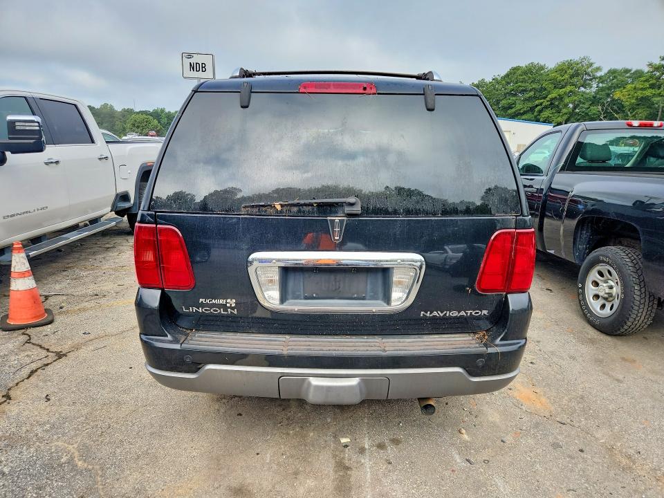 Photo 6 from auction – 2004 LINCOLN NAVIGATOR with VIN 5LMFU27R54LJ14345