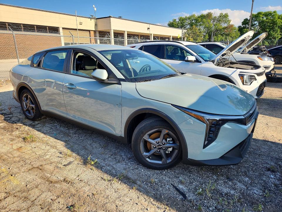 Фото 4 с аукциона – 2026 KIA K4 с VIN 3KPFT4DE5TE354123