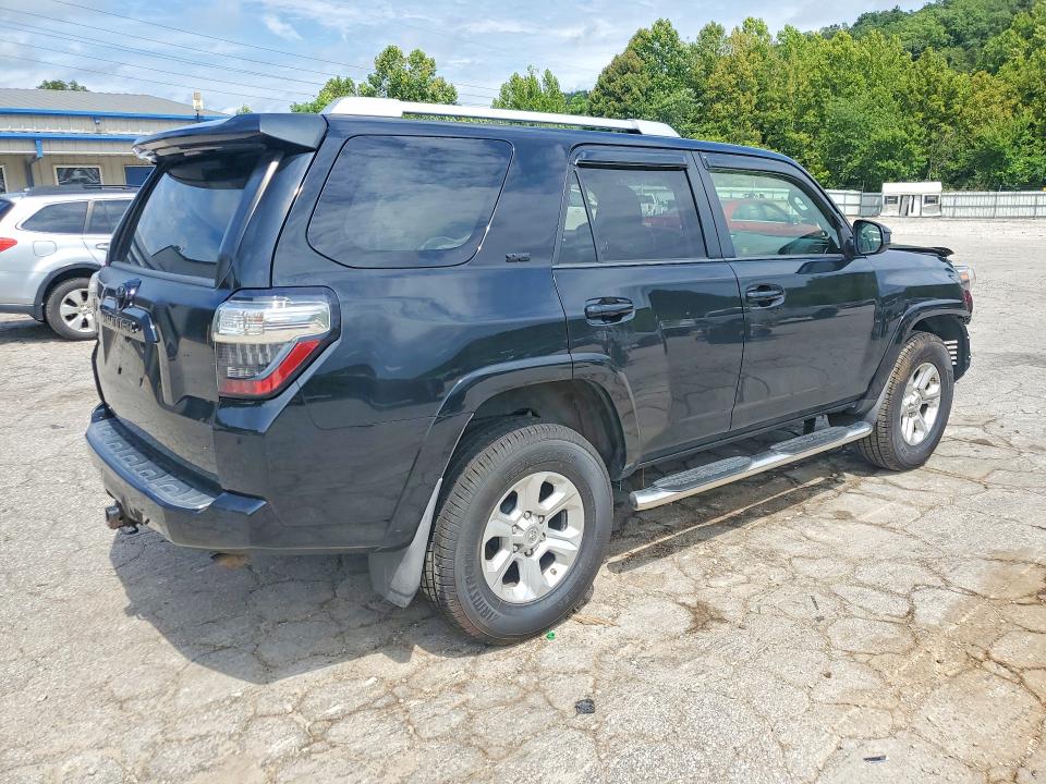 Photo 3 from auction – 2014 TOYOTA 4RUNNER with VIN JTEBU5JR1E5152673