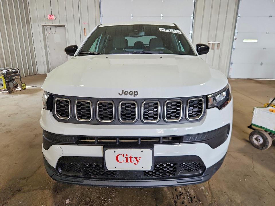 Photo 5 from auction – 2024 JEEP COMPASS with VIN 3C4NJDAN9RT135594