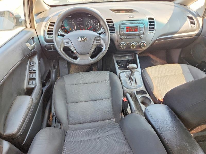 Photo 8 from auction – 2018 KIA FORTE5 with VIN KNAFK5A84J5772671