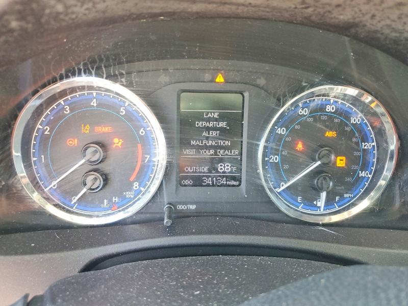 Photo 9 from auction – 2019 TOYOTA COROLLA with VIN 2T1BURHE3KC172825
