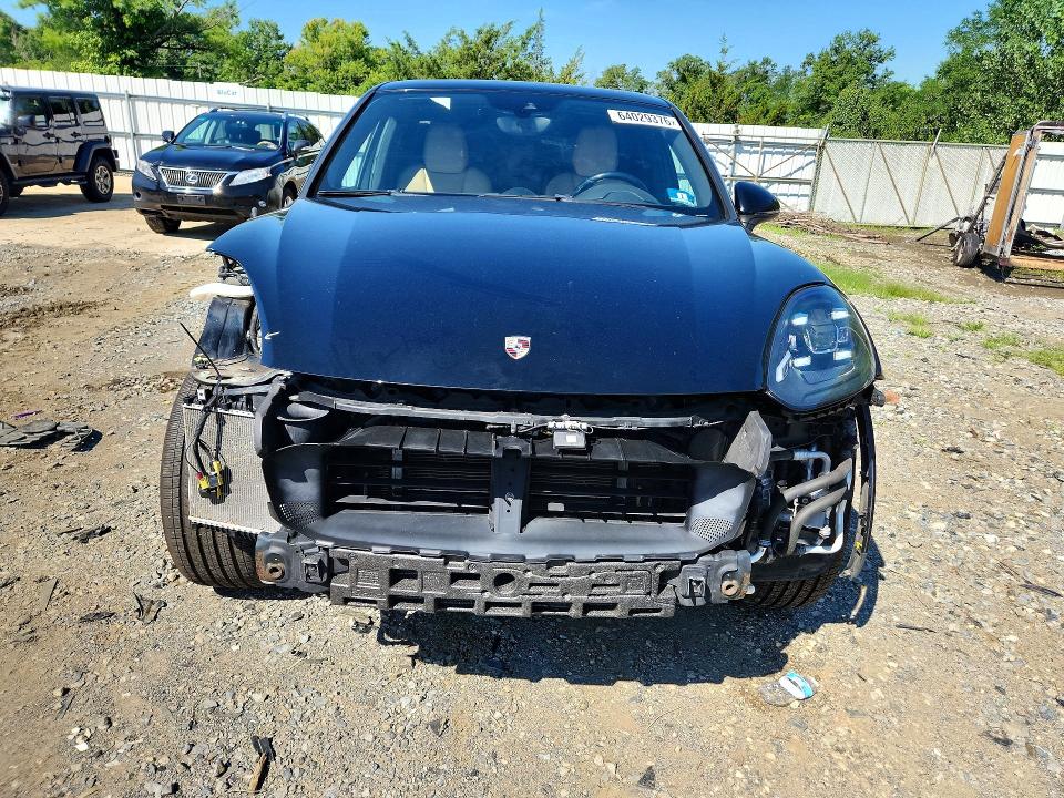 Foto 5 de la subasta – 2017 PORSCHE CAYENNE con VIN WP1AE2A24HLA74953