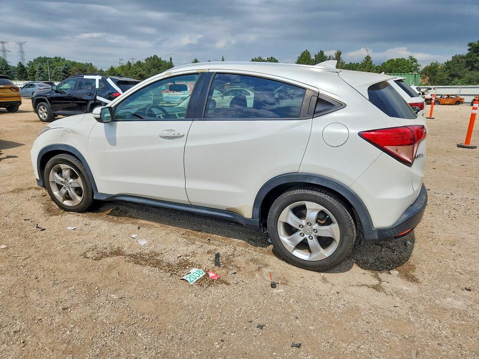Photo 2 from auction – 2016 HONDA HR-V with VIN 3CZRU6H73GM710740