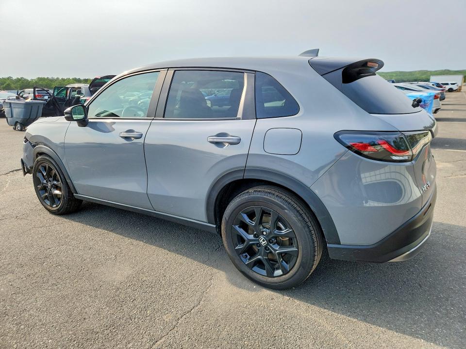Снимка 2 от търг – 2025 HONDA HR-V с VIN 3CZRZ2H50SM728775