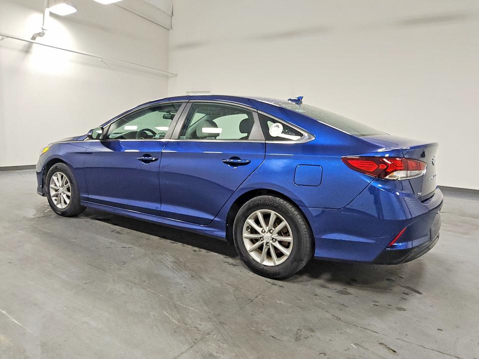 Photo 2 from auction – 2018 HYUNDAI SONATA with VIN 5NPE24AF5JH621104