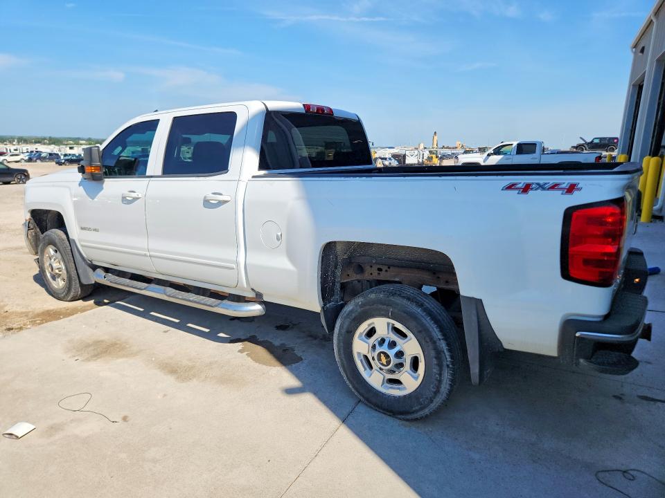 Photo 2 from auction – 2016 CHEVROLET SILVERADO with VIN 1GC1KVEG3GF167820