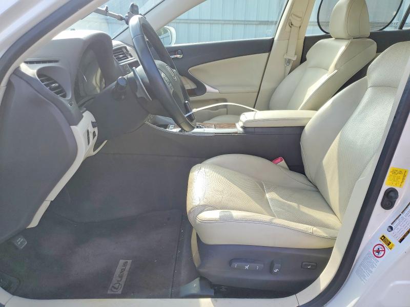 Photo 7 from auction – 2012 LEXUS IS 250 with VIN JTHBF5C20C5179809