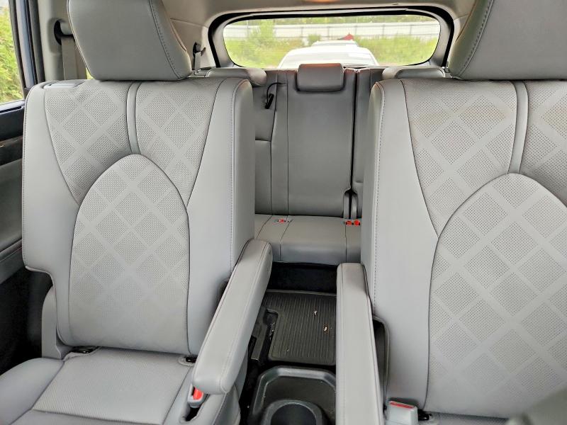 Photo 10 from auction – 2022 TOYOTA HIGHLANDER with VIN 5TDFZRBH3NS163317