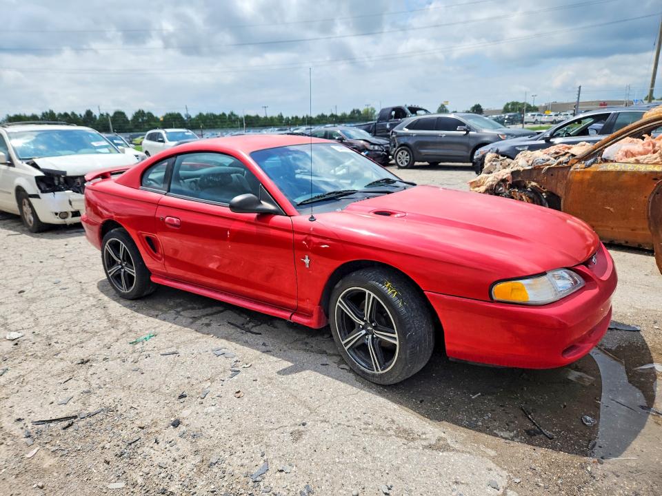 Photo 4 from auction – 1997 FORD MUSTANG with VIN 1FALP4047VF128877