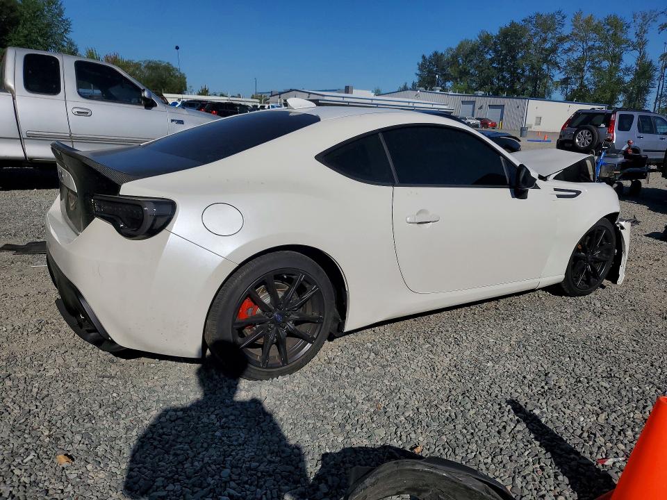 Photo 3 from auction – 2014 SUBARU BRZ with VIN JF1ZCAC18E9600606
