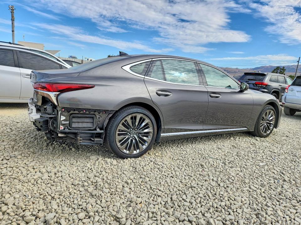 Photo 3 from auction – 2018 LEXUS LS with VIN JTHB5LFF8J5002895