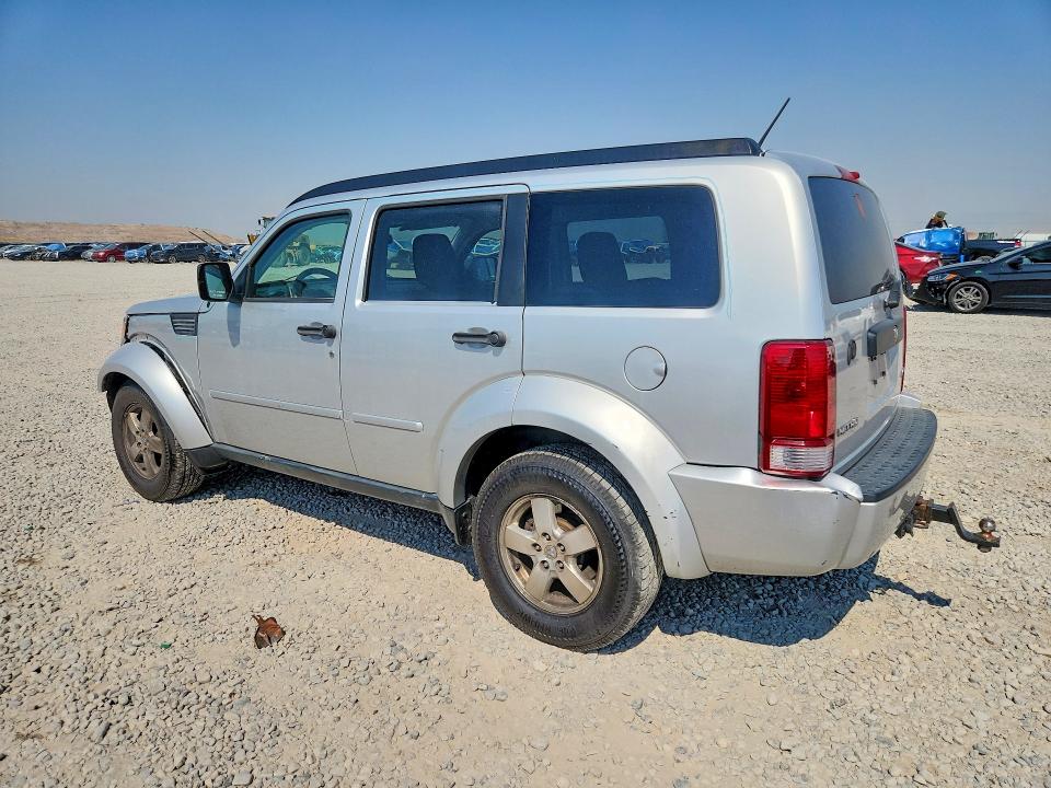 Photo 2 from auction – 2007 DODGE NITRO with VIN 1D8GU28K07W660052