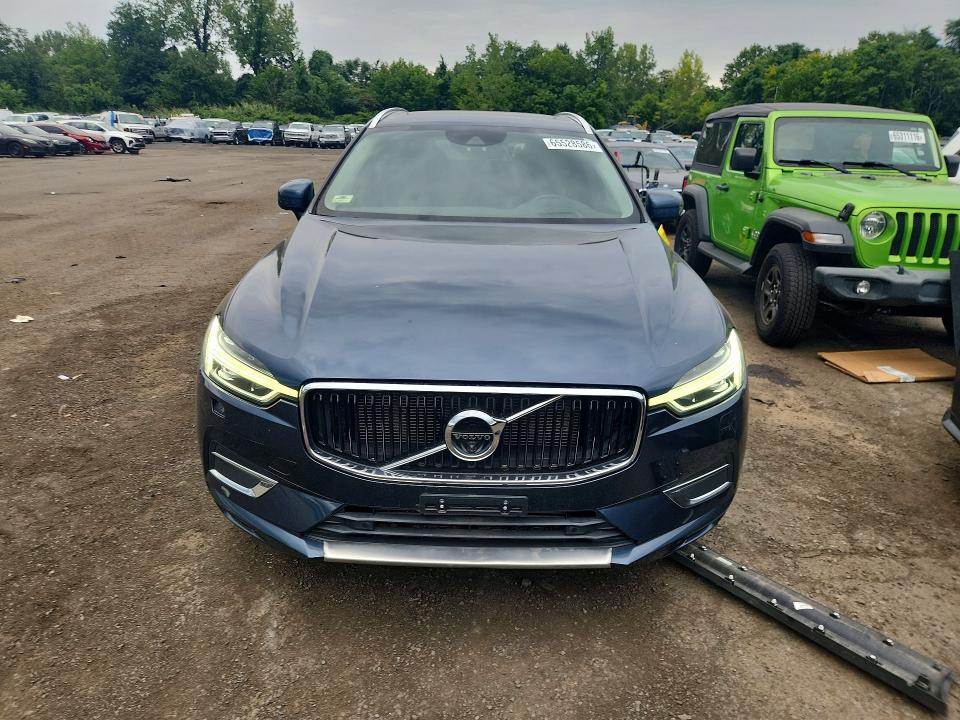 Photo 5 from auction – 2018 VOLVO XC60 with VIN YV4102RK0J1059966