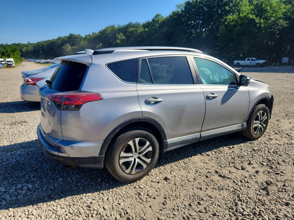 Photo 3 from auction – 2017 TOYOTA RAV4 with VIN 2T3BFREV5HW602755