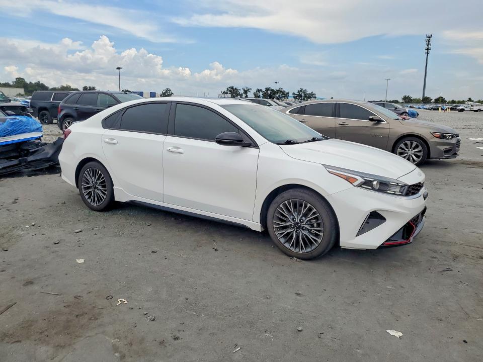Photo 4 from auction – 2023 KIA FORTE with VIN 3KPF54AD1PE564245