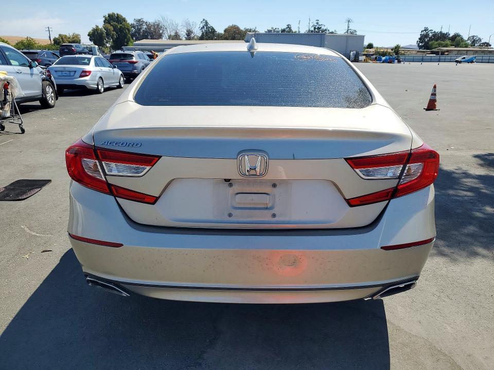 Photo 6 from auction – 2019 HONDA ACCORD with VIN 1HGCV1F18KA021441
