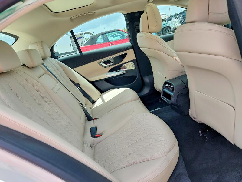 Photo 10 from auction – 2026 MERCEDES-BENZ E with VIN W1KLF6BBXTA303790