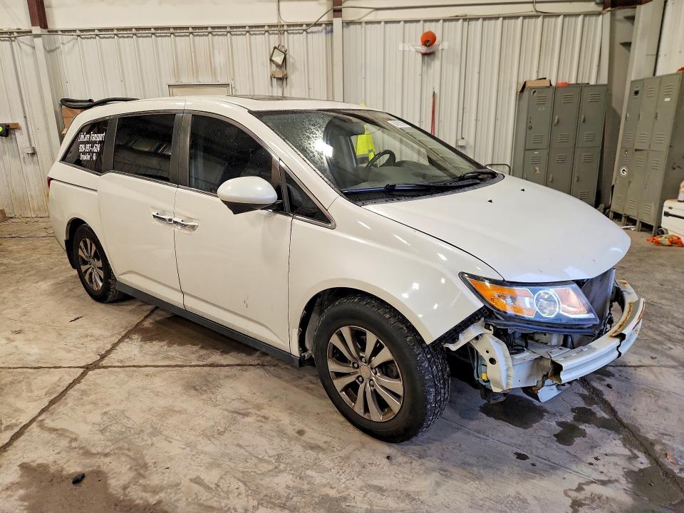 Photo 4 from auction – 2015 HONDA ODYSSEY with VIN 5FNRL5H65FB086548