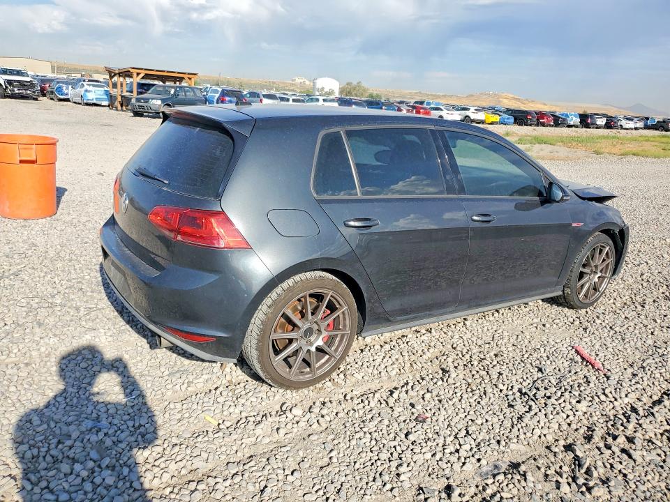 Photo 3 from auction – 2016 VOLKSWAGEN GTI with VIN 3VW547AU7GM018794