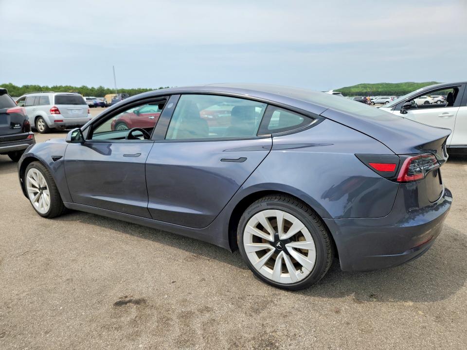 Photo 2 from auction – 2021 TESLA MODEL 3 with VIN 5YJ3E1EB0MF975071