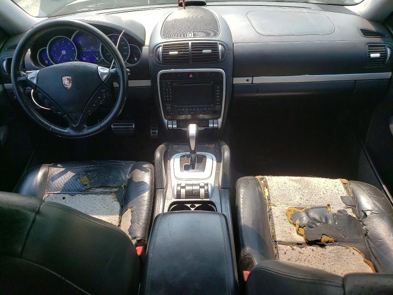 Photo 8 from auction – 2004 PORSCHE CAYENNE with VIN WP1AC29P14LA90138