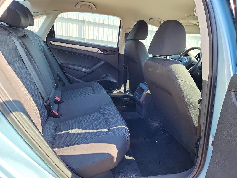 Photo 10 from auction – 2012 VOLKSWAGEN PASSAT with VIN 1VWAP7A35CC059448