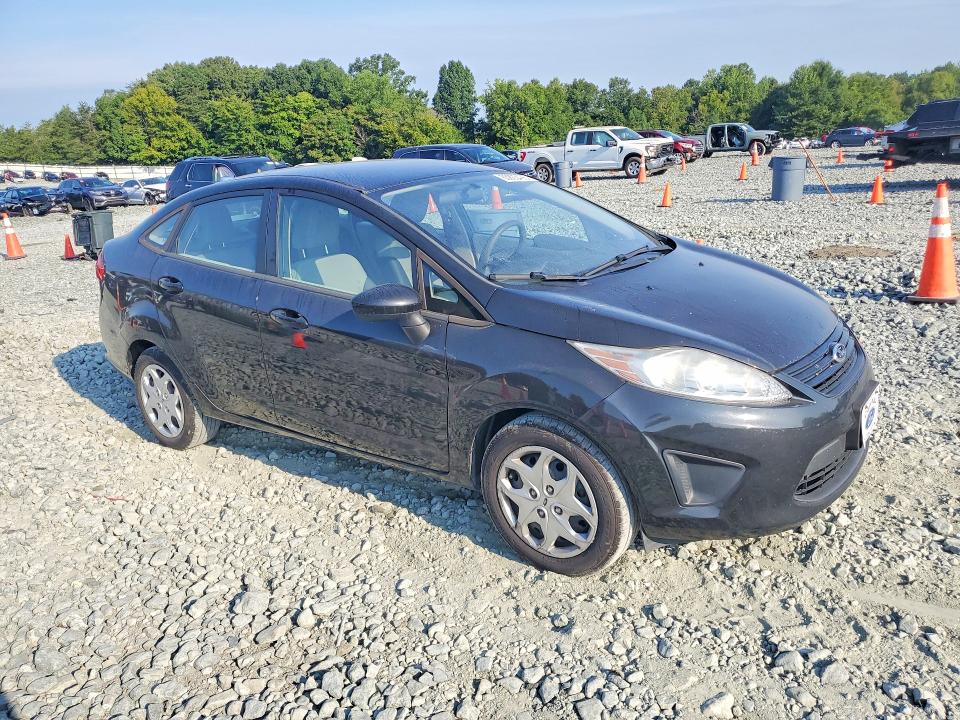 Photo 4 from auction – 2013 FORD FIESTA with VIN 3FADP4AJ5DM174196