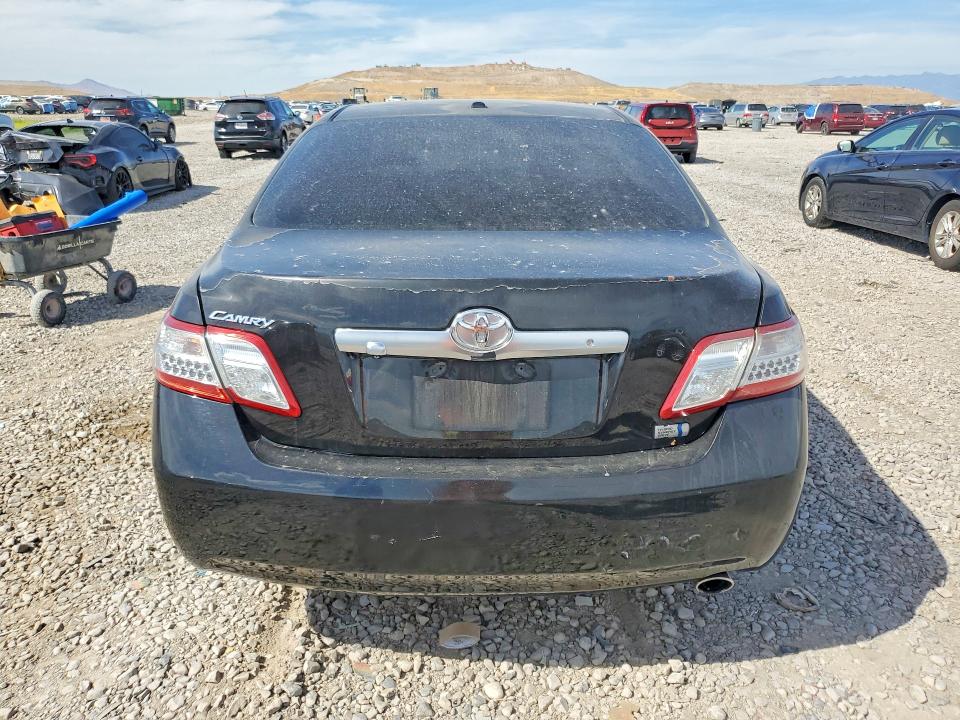 Photo 6 from auction – 2011 TOYOTA CAMRY with VIN 4T1BB3EK3BU140954