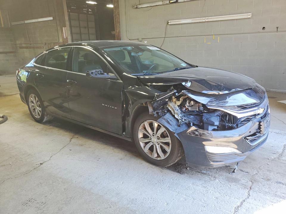 Photo 4 from auction – 2019 CHEVROLET MALIBU with VIN 1G1ZD5ST3KF198176