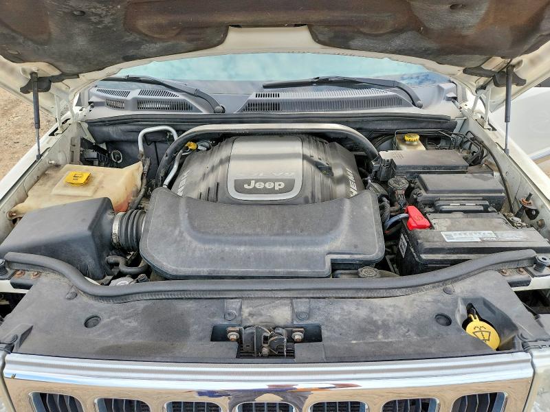 Photo 11 from auction – 2008 JEEP COMMANDER with VIN 1J8HG58288C145856
