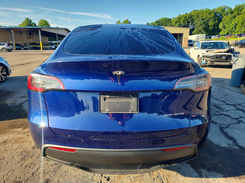 Photo 6 from auction – 2021 TESLA MODEL Y with VIN 5YJYGDEE7MF286947