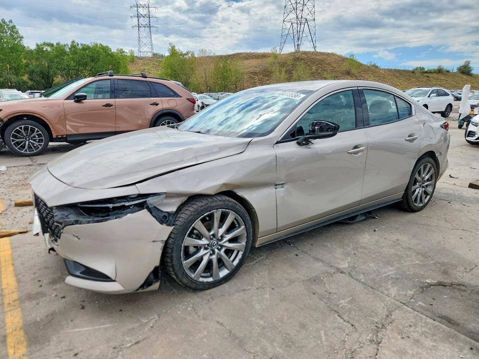 MAZDA 3 2022 with VIN 3MZBPBDL4NM305071 - Photo from auction