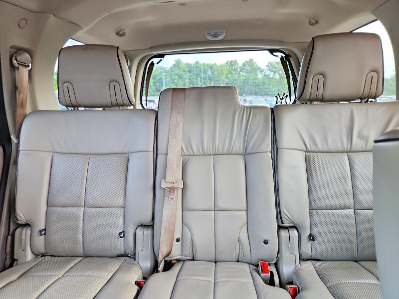 Photo 10 from auction – 2009 LINCOLN NAVIGATOR with VIN 5LMFU28509EJ00523